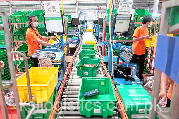 e logistic