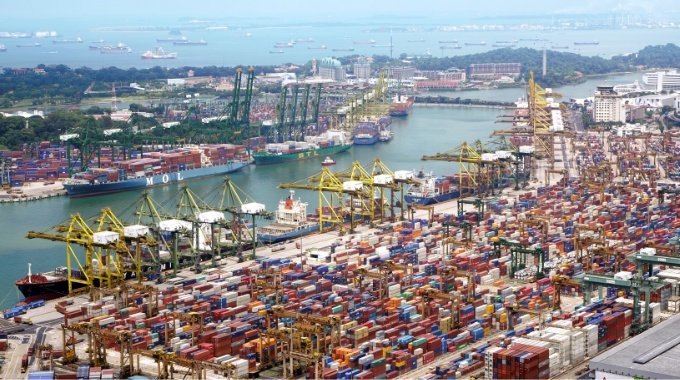 Distinction between a Port and A Terminal